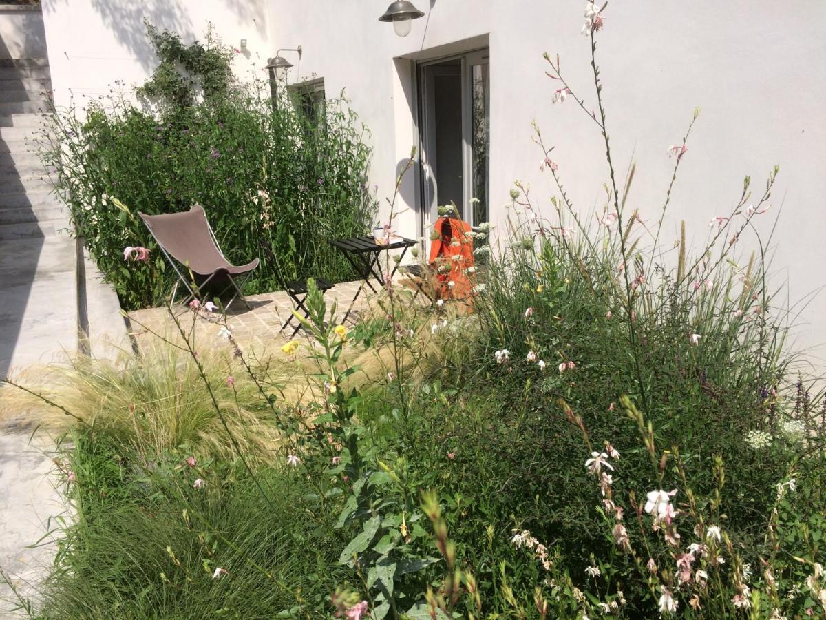 Denis & Virginie - Chateau A Pied - Parking Gratuit Versailles Exterior foto